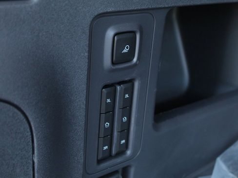 New 2025 Ford Expedition Max Active image 19