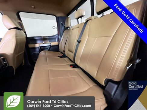 Certified 2022 Ford F350 Lariat w/ Chrome Package image 27