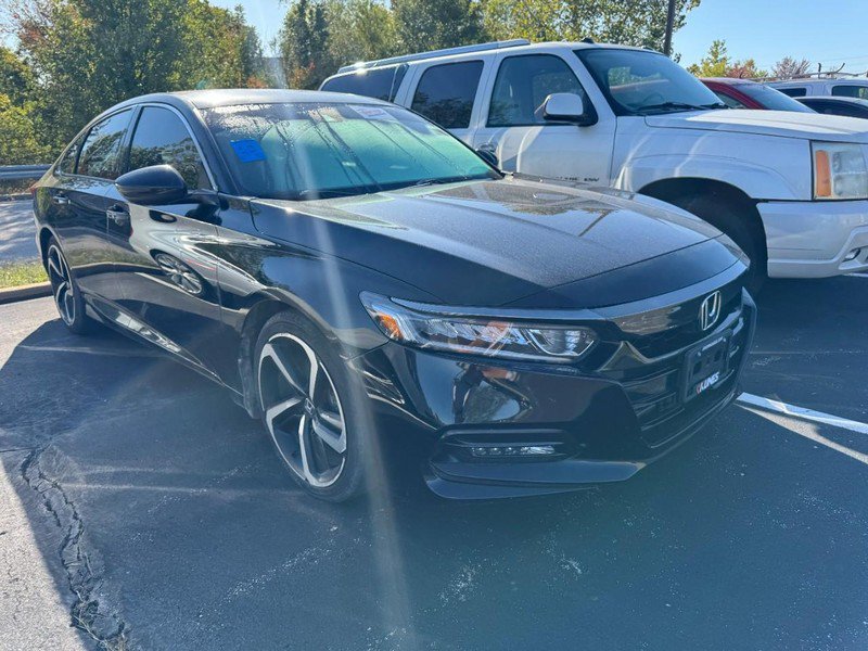 Used 2019 Honda Accord Sport image 5
