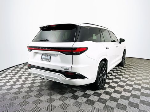 New 2026 Lexus TX 500h AWD image 7