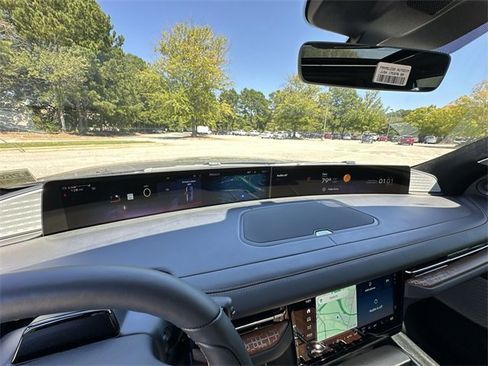 New 2025 Lincoln Navigator L Black Label image 15