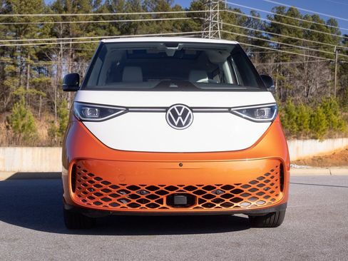 Used 2025 Volkswagen ID. Buzz 1st Edition image 6