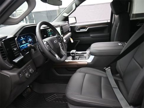 New 2026 Chevrolet Silverado 1500 RST w/ RST All Star Premium Package image 8