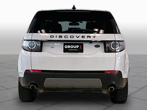 Used 2017 Land Rover Discovery Sport HSE AWD/4WD image 4