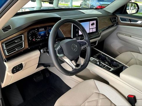 New 2026 Volkswagen Atlas SE image 14