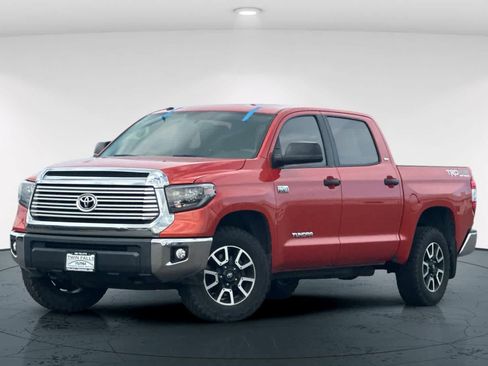 Used 2016 Toyota Tundra SR5 w/ TRD Off Road Package AWD/4WD image 1