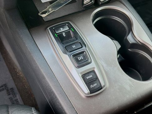 Certified 2021 Honda Pilot Special Edition image 15