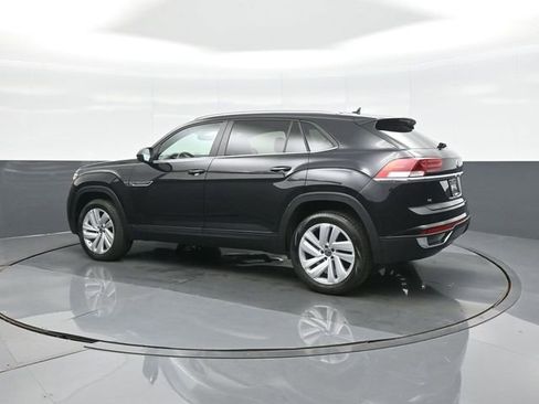 Used 2023 Volkswagen Atlas Cross Sport SE AWD/4WD image 5