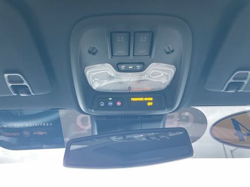 Certified 2024 GMC Canyon AT4X image 20