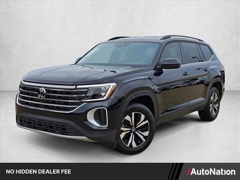 Used 2024 Volkswagen Atlas SE FWD image 1