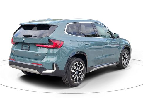 New 2025 BMW X1 xDrive28i w/ Convenience Package image 4