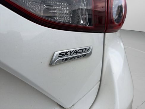 Used 2015 MAZDA MAZDA3 s Grand Touring image 23