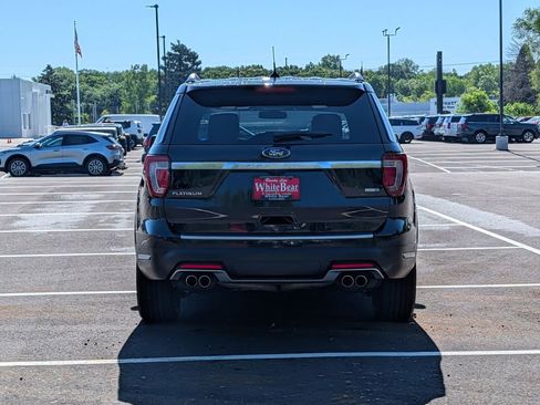 Used 2019 Ford Explorer Platinum AWD/4WD image 6