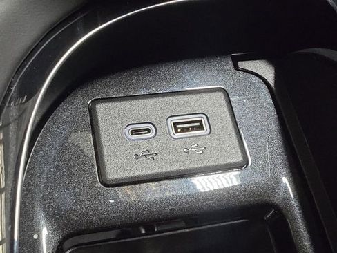 Used 2023 Cadillac Escalade V w/ LPO, ONYX Package AWD/4WD image 28
