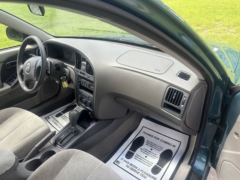 Used 2006 Hyundai Elantra GLS FWD image 10