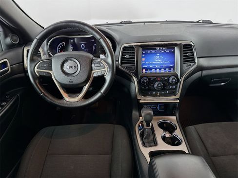 Used 2017 Jeep Grand Cherokee Laredo w/ Quick Order Package 23E image 20