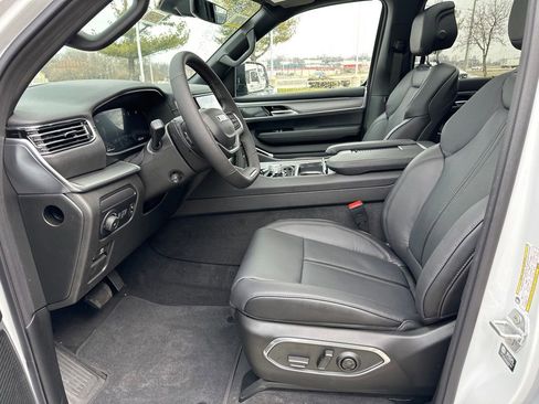 New 2024 Jeep Wagoneer Series II w/ Convenience Group I image 26