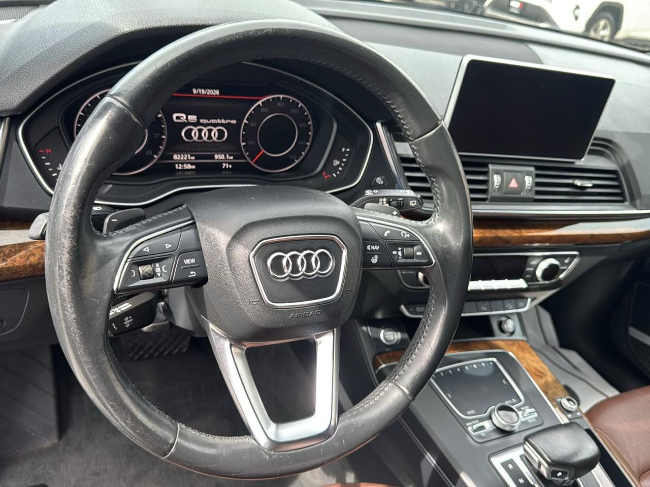 Used 2018 Audi Q5 2.0T Premium Plus w/ Premium Plus Package AWD/4WD image 29