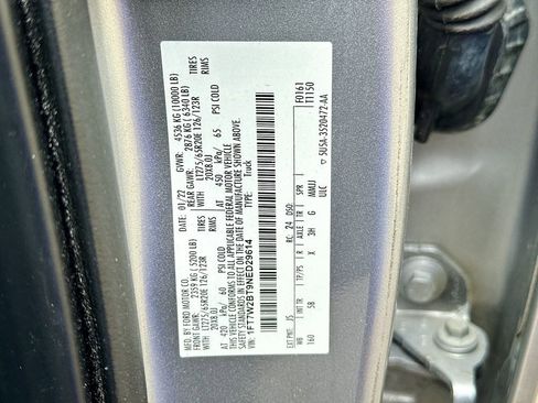 Used 2022 Ford F250 Lariat w/ Black Appearance Package AWD/4WD image 9
