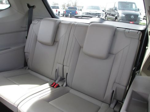 Used 2019 Volkswagen Atlas SEL R-Line image 20