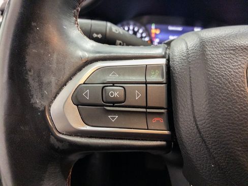 Used 2022 Jeep Compass Limited image 25