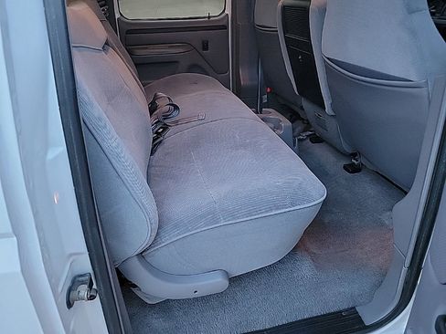 Used 1997 Ford F250 2WD Crew Cab Heavy Duty image 12