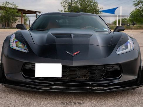 Used 2016 Chevrolet Corvette Z06 w/ 3LZ Preferred Equipment Group image 17