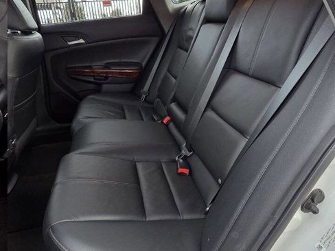 Used 2012 Honda Crosstour EX-L image 11