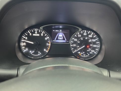 Certified 2019 Nissan Pathfinder SV w/ Rock Creek Edition AWD/4WD image 18