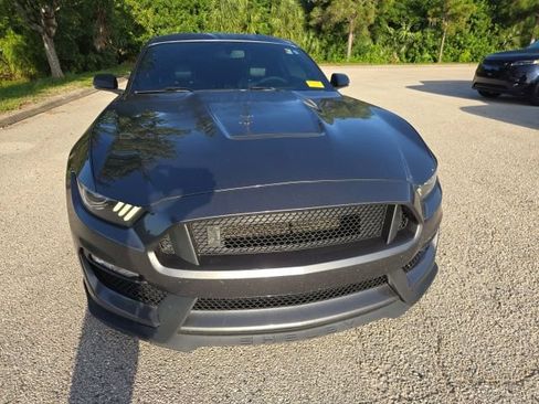 Used 2016 Ford Mustang Shelby GT350 w/ Technology Package RWD image 8
