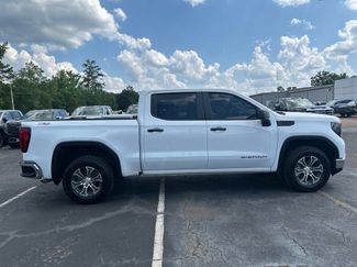 Used 2024 GMC Sierra 1500 Pro w/ Pro Value Package video 3