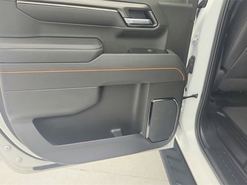 Used 2025 GMC Sierra 1500 AT4 w/ AT4 Premium Package image 26
