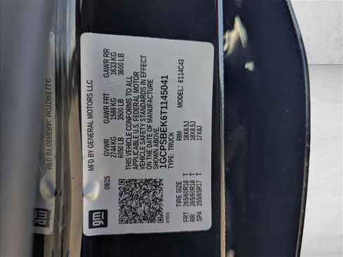 New 2026 Chevrolet Colorado W/T w/ WT Custom Package image 20