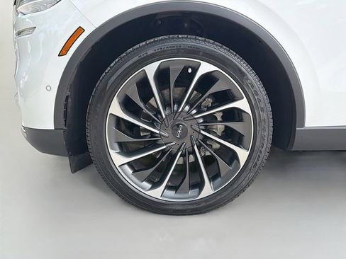 Used 2023 Lincoln Aviator Reserve w/ Equipment Group 201A image 44