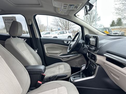 Used 2018 Ford EcoSport SE FWD image 9
