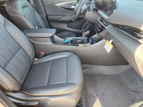 New 2026 Buick Envista Avenir image 11