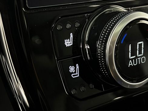 Certified 2026 Toyota Highlander Limited image 21