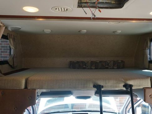 Used 2012 Mercedes-Benz Sprinter 3500 image 24