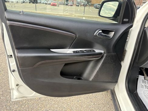 Used 2019 Dodge Journey GT AWD/4WD image 14