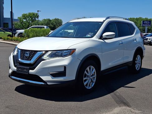 Used 2020 Nissan Rogue SV AWD/4WD image 3