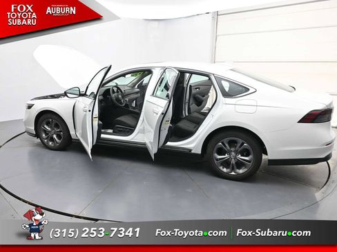 Used 2024 Honda Accord EX image 43