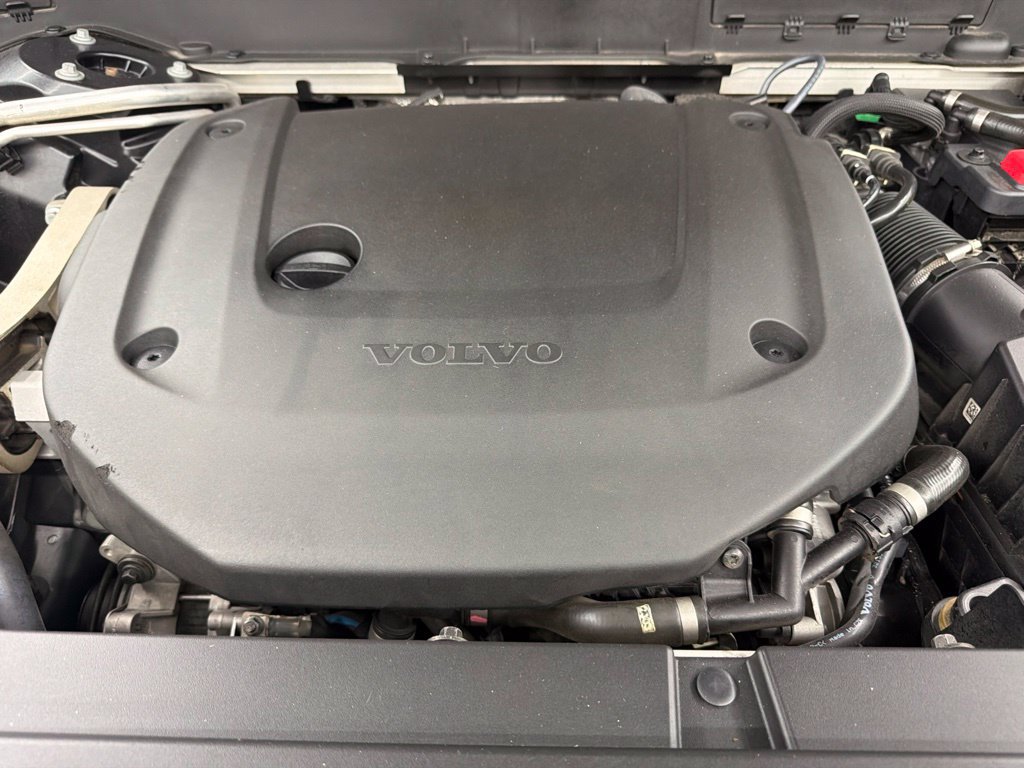 Used 2023 Volvo XC90 B6 Plus AWD/4WD image 41