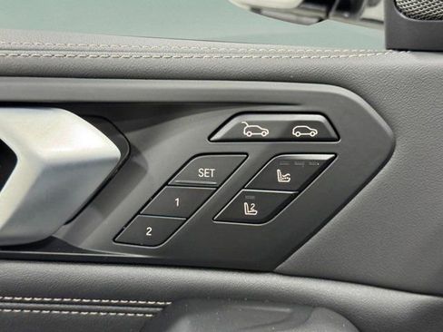 New 2026 BMW X6 xDrive40i w/ Executive Package image 26