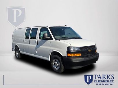 New 2025 Chevrolet Express 2500 Extended w/ Enhanced Convenience Package