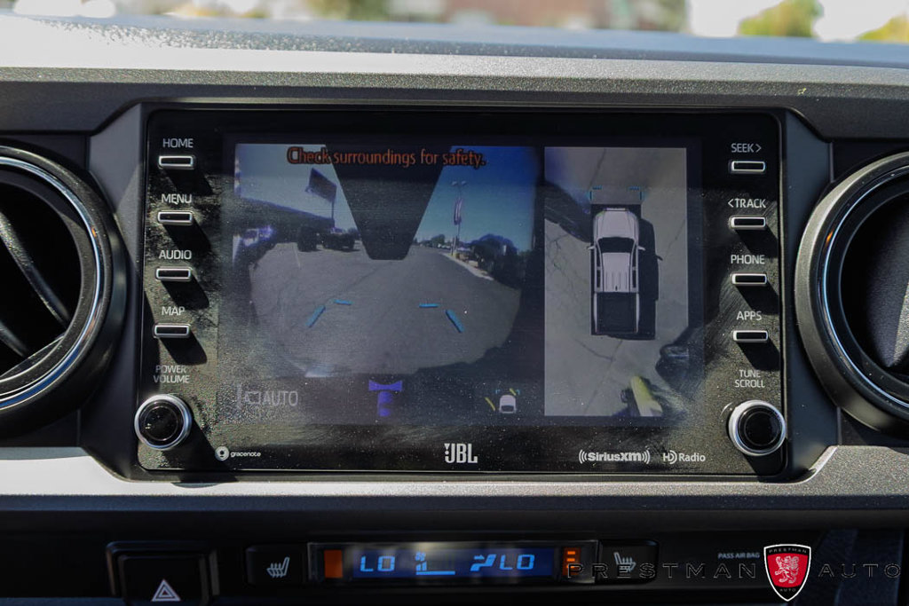 Used 2023 Toyota Tacoma TRD Off-Road w/ TRD Premium Off Road Package AWD/4WD image 15