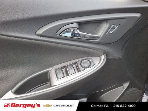 Used 2022 Chevrolet Malibu LT image 15