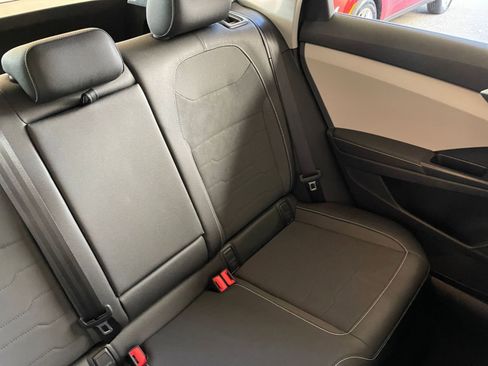 Used 2025 Volkswagen Taos SE image 46