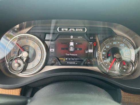 Used 2019 RAM 1500 Limited AWD/4WD image 19