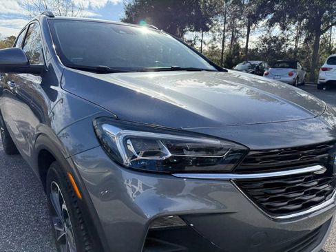 Used 2021 Buick Encore GX Essence image 6