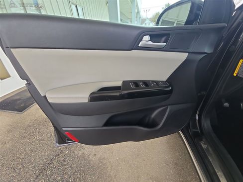 Used 2019 Kia Sportage EX w/ EX Sport Appearance Package image 20